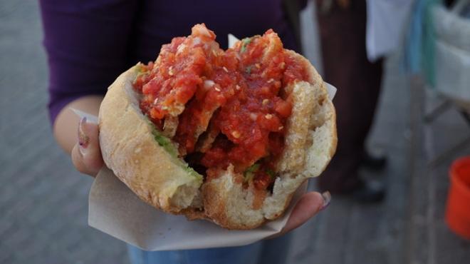 ¡Picositas y crujientes! Las guacamayas son el gran sabor de León